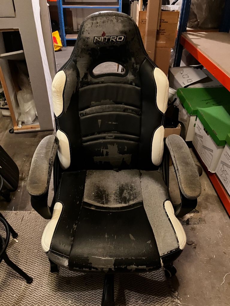 Nitro Gaming Chair - Black and White, Fair Condition