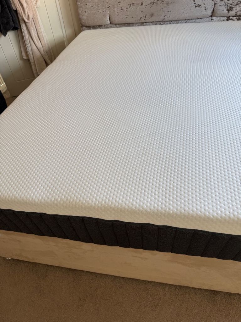 KING SIZE EMMA MATTRESS & TOPPER