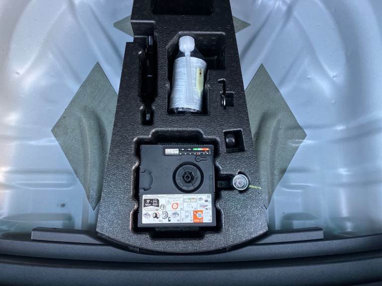 2025 SEAT Ateca 1.5 TSI EVO FR Black Edition 5dr Estate PETROL Manual