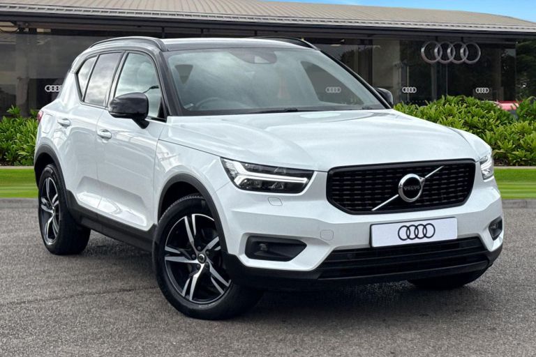 2019 Volvo XC40 2.0 D4 R-Design Auto AWD Euro 6 (s/s) 5dr SUV DIESEL Automatic