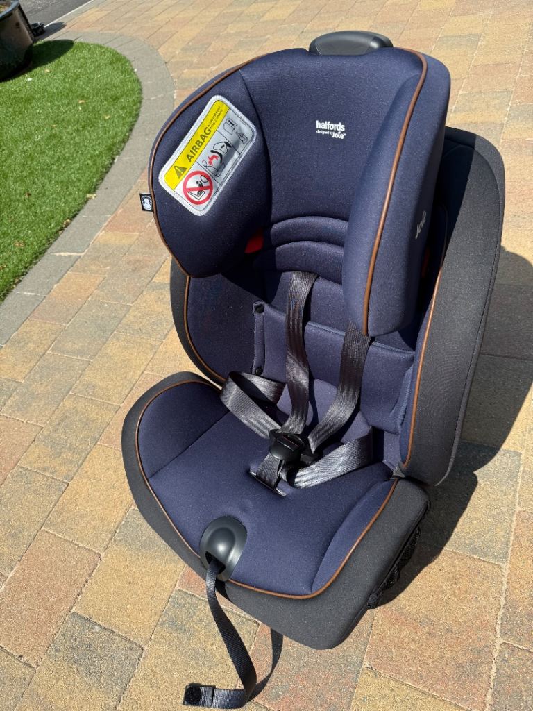 Jole 3 in 1 (5 in 1) Child’s Car Seat by Halfords