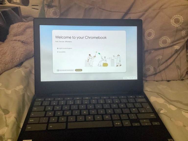 Lenovo IdeaPad 3 82BA0006UK 11.6" Chromebook Laptop-Intel Cel-4GB RAM RRP£179 - Like New