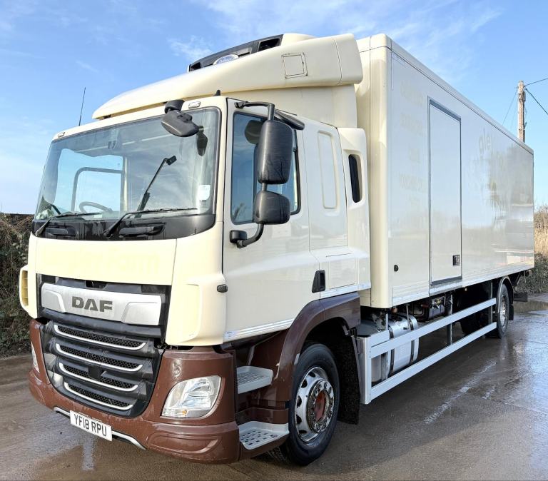2018 DAF CF280 FRIDGE FREEZER 18 TON TAIL-LIFT AIR-CON SLEEPER CAB EURO-6 U-LEZ