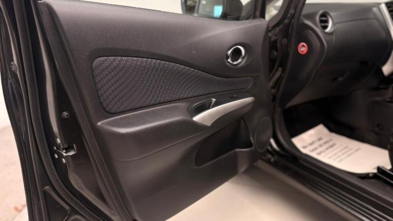 2015 Nissan Note 1.2 DiG-S Tekna 5dr Auto MPV PETROL Automatic