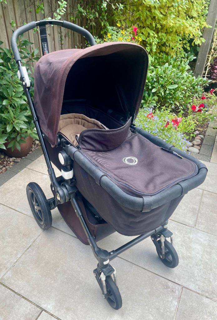 Bugaboo Cameleon Pram/Pushchair with Carrycot and Rain Cover