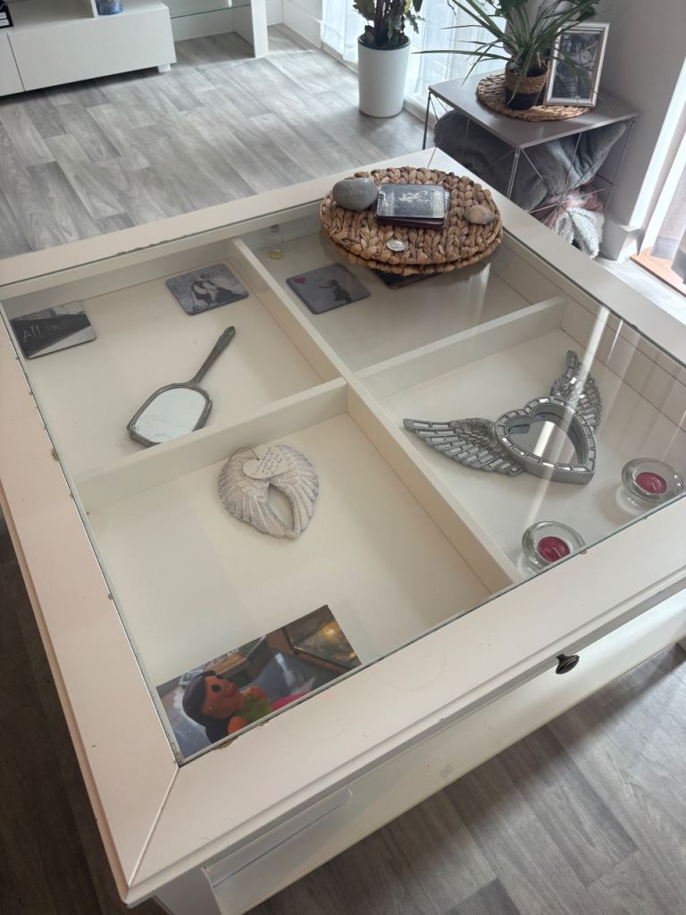 Coffee table large ikea white 