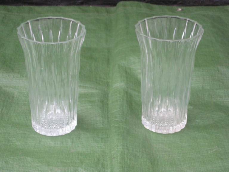 Two Matching Cut Glass Vases: 2 for £8.00