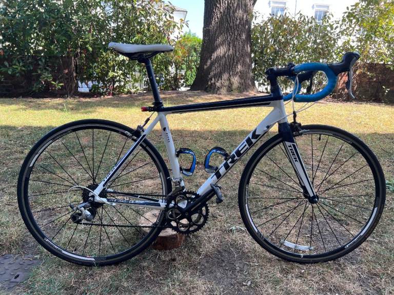 Trek Alpha 1.5 road bike Navy/White 54cm Alum 100 series Frame & Carbon forks