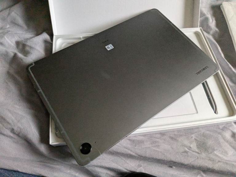 Samsung tab S9 fe WiFi/SIM 128gb 