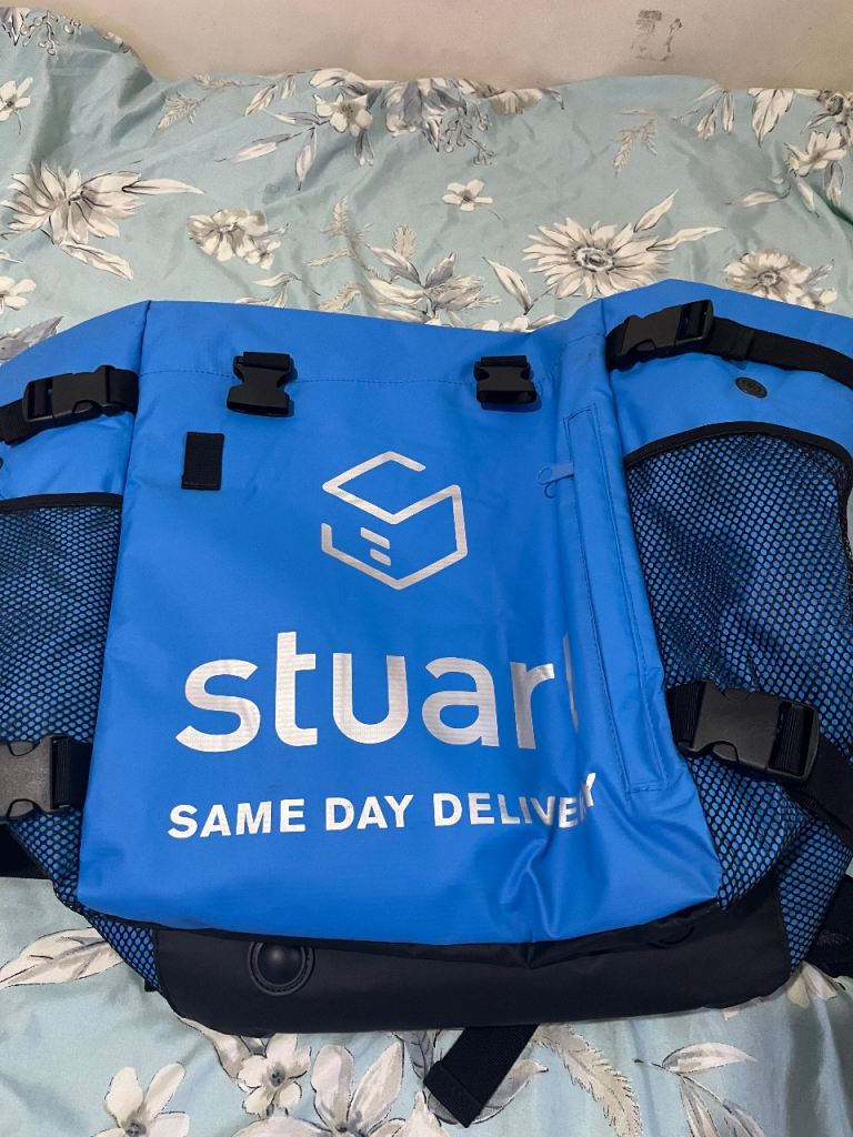 Stuart delivery bag