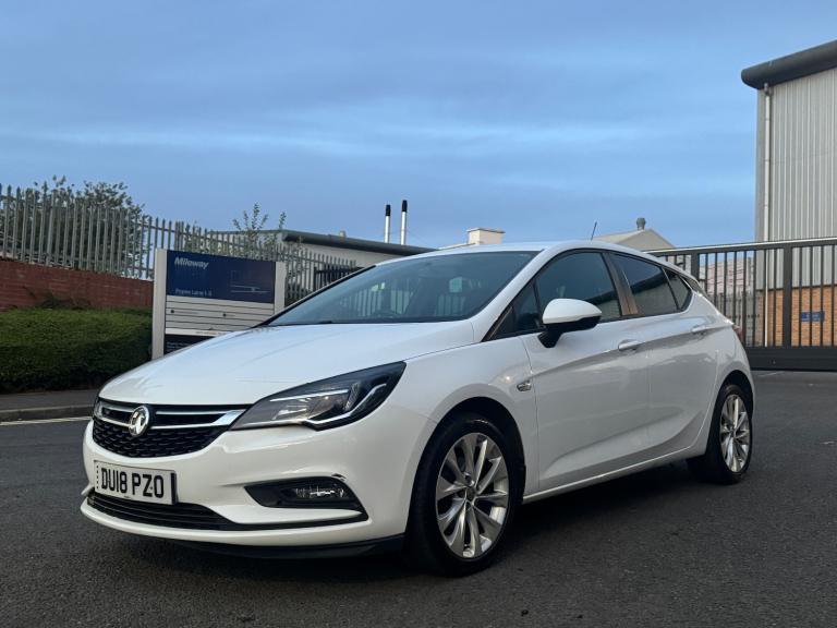 2018 Vauxhall Astra 1.4T 16V 125 Design 5dr HATCHBACK Petrol Manual