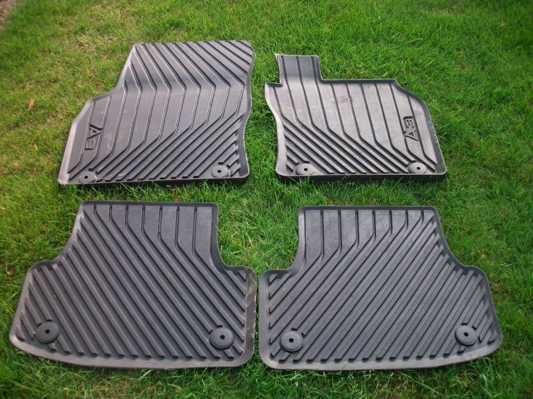 AUDI A3 2013 RUBBER CAR MATTS X 4 