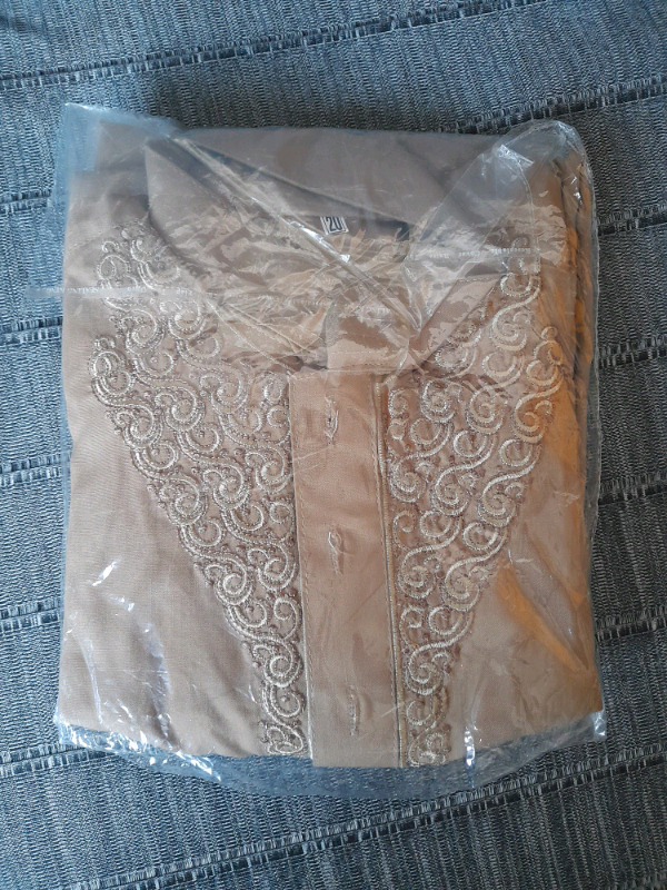  New Boys Asian clothes 4-5 yrs