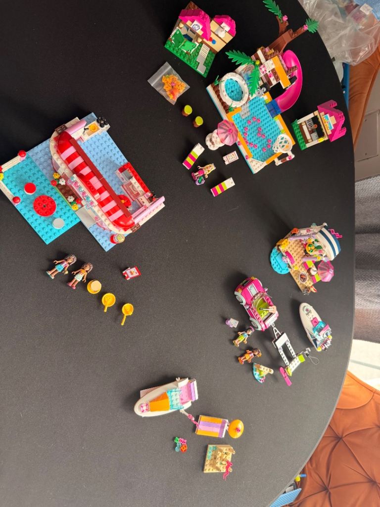 Lego friends bundle 