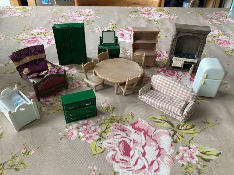 Sylvanian families house furniture bundle 