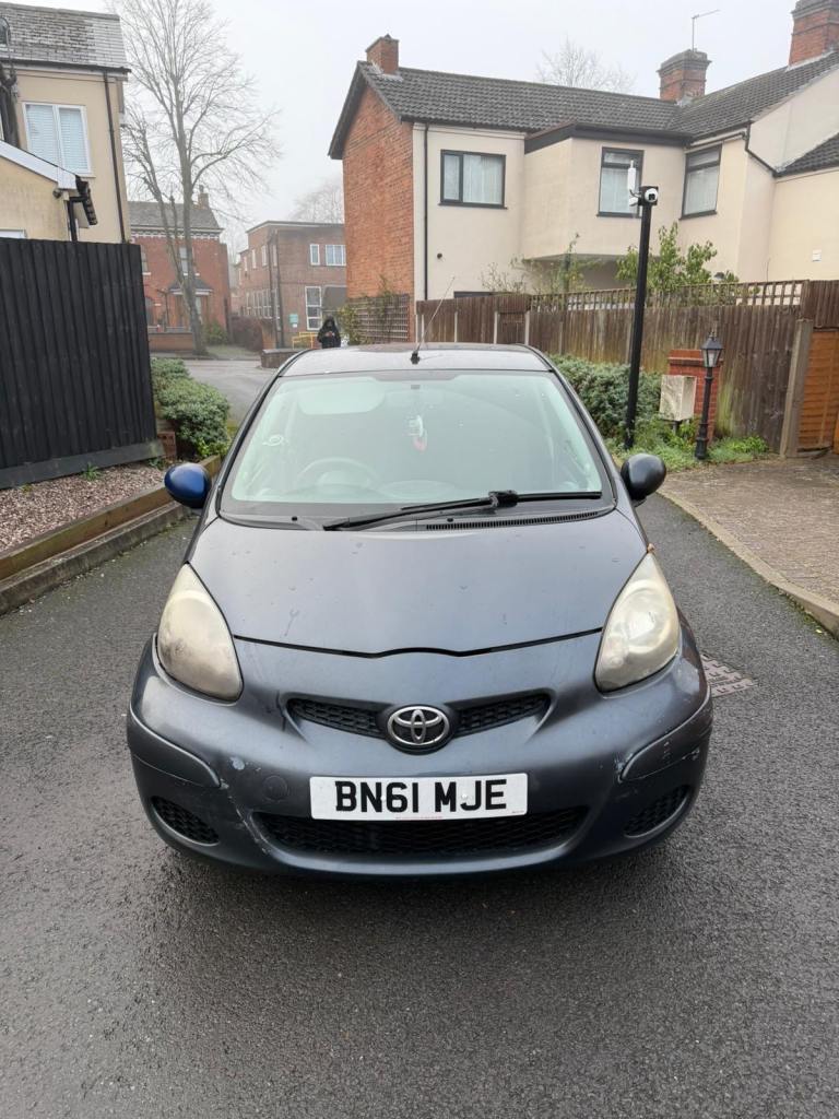 Toyota, AYGO, Hatchback, 2011, Manual, 998 (cc), 5 doors