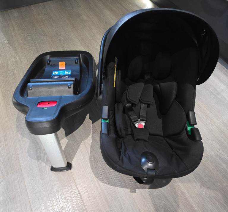 My Babiie Car Seat and Iso Fix Base 
