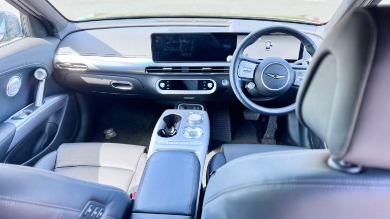 Other, GV60, MPV, 2023, Other, 1 (cc), 5 doors