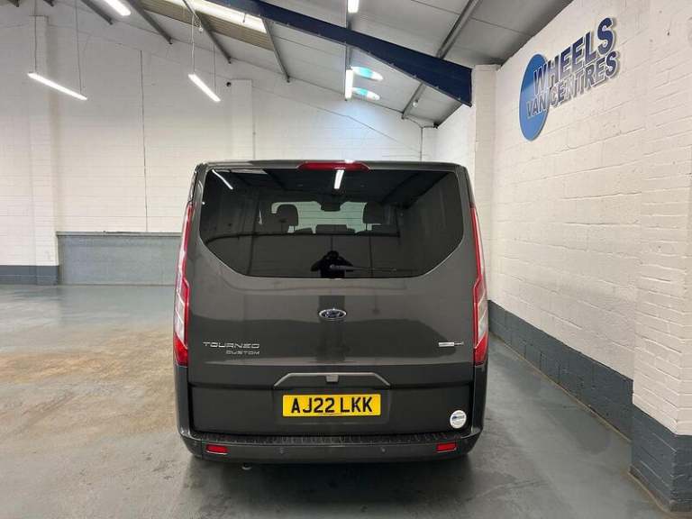 2022 Ford Tourneo Custom 2.0 EcoBlue Hybrid 185ps L/R 8 Seater Titanium X MPV DIESEL Manual