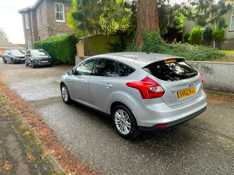 Ford, FOCUS,titanium Ecoboost with fresh mot Hatchback, 2012, Manual, 998 (cc), 5 doors