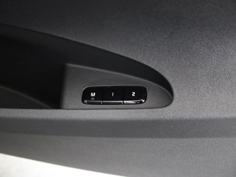 2021 Polestar Polestar 2 165kW 64kWh Standard Range Single motor 5dr Auto Saloon ELECTRIC Automatic