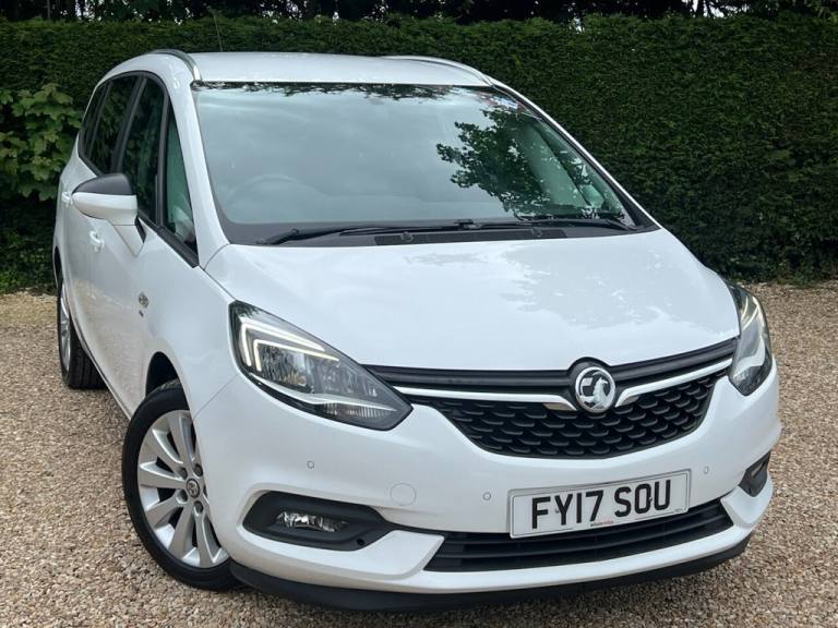 2017 Vauxhall Zafira Tourer 1.6 CDTi ecoFLEX SRi MPV 5dr Diesel Manual Euro 6 (s/s) (134 ps) MPV ...