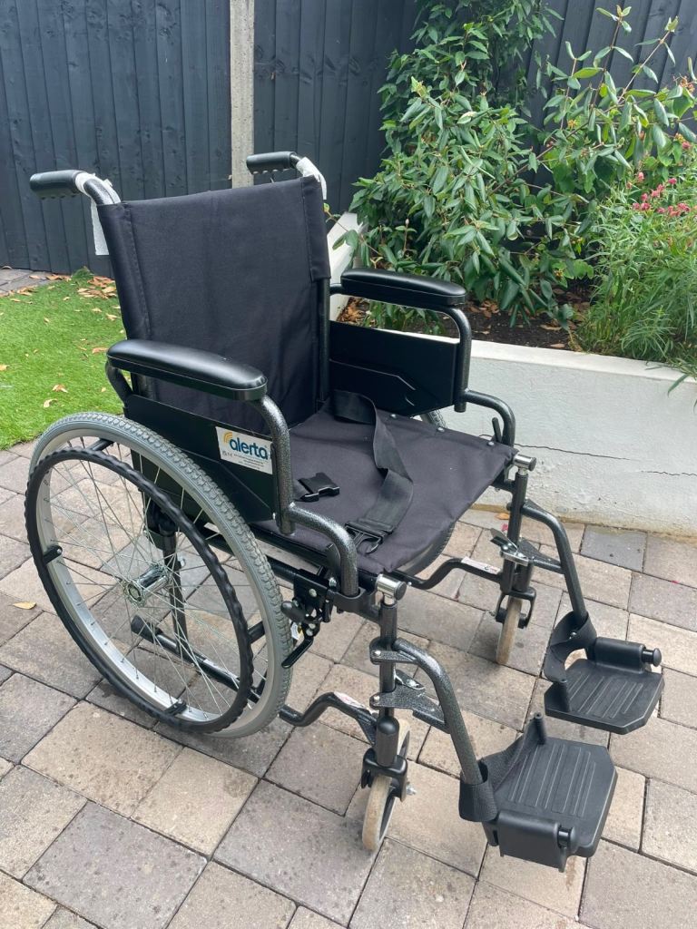 Alerta ALT-1300 Crash-Tested Wheelchair (Self-Propelled) - Great Condition