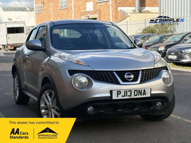 2013 Nissan Juke 1.6 Acenta 5dr CVT [Premium Pack] HATCHBACK PETROL Automatic