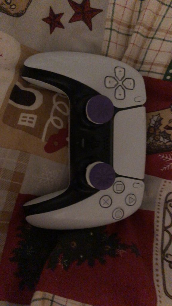 Ps5 white controller with control freaks