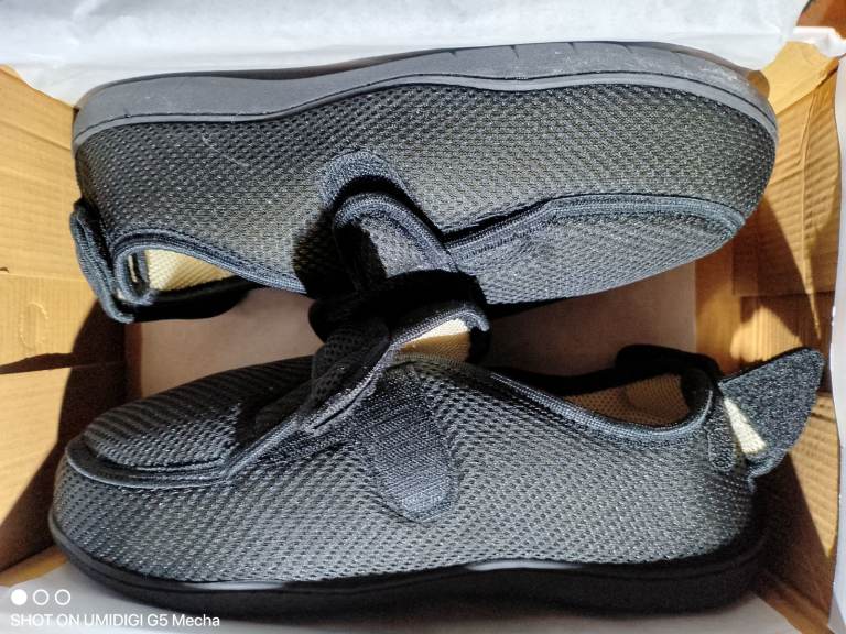 SLIPPER NEW ADJUSTABLE 