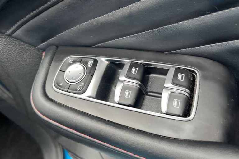 2024 MG MG HS 1.5 T-GDI 16.6kWh Trophy SUV 5dr Petrol Plug-in Hybrid Auto Euro 6 (s/s) (2 SUV Hyb...