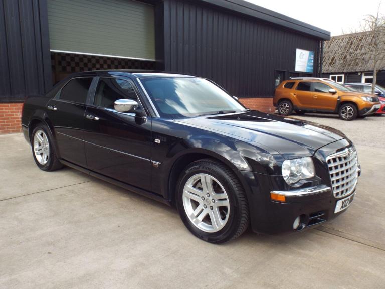 2005 Chrysler 300C 5.7 V8 4dr Auto SALOON PETROL Automatic