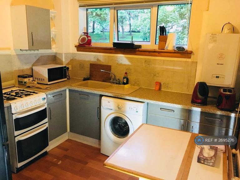 2 bedroom flat in Gordons Mills Road, Aberdeen, AB24 (2 bed) (#2695276)