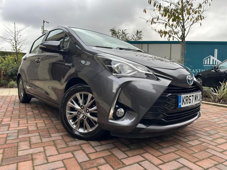 2017 Toyota Yaris 1.5 VVT-h Icon E-CVT Euro 6 (s/s) 5dr HATCHBACK Petrol/Electric Hybrid Automatic