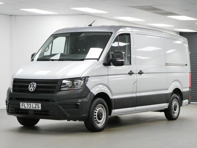 73 VOLKSWAGEN CRAFTER CR30 2.0 TDI 102 BHP L2 MEDIUM STARTLINE BUSINESS LOW ROOF