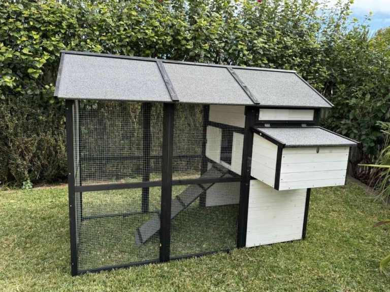 High Quality And Affordable Rabbit Hutches For Sale