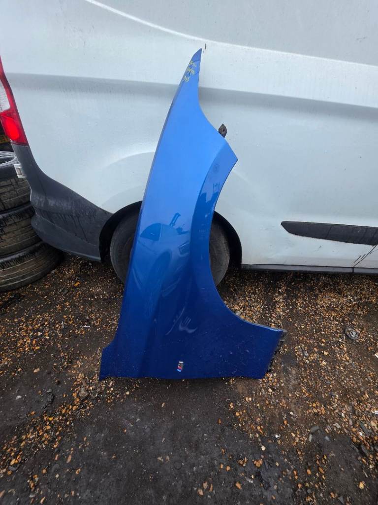 BMW 1 2 SERIES FRONT WING FENDER PANEL Right Drivers Side F20 F21 F22 BLUE BREAKING Parts