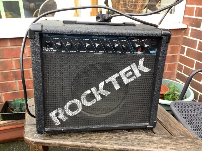 Rocktek Guitar Amp