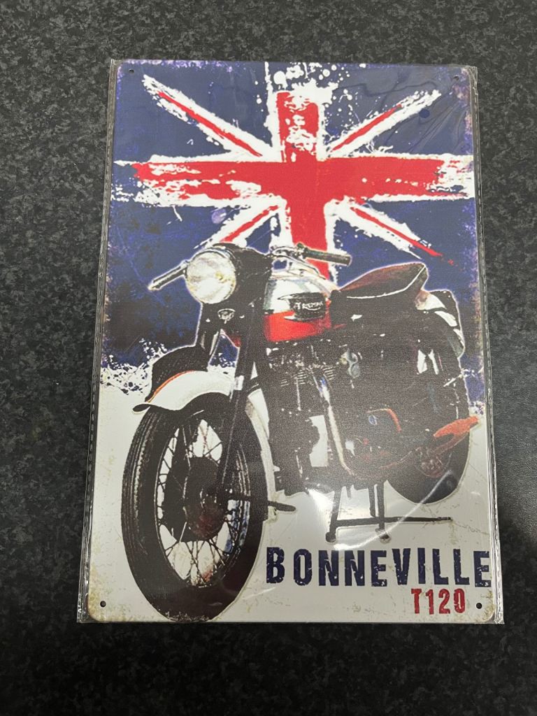 Vintage Style Sign Metal 20cm x 30cm Brand New, Triumph T120 Bonneville.