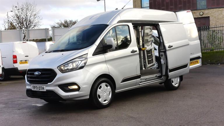 2022 Ford Transit Custom 320 TREND ECOBLUE L1 H2 SWB HIGH ROOF IN SILVER WITH AIR CONDITIONING,PA...