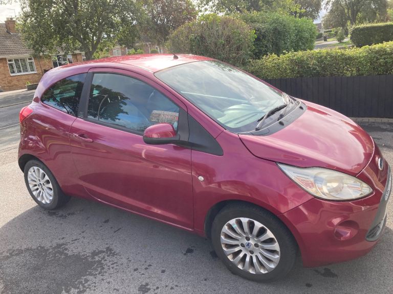 Ford, KA, Hatchback, 2010, Manual, 1242 (cc), 3 doors