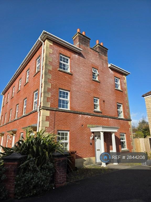 5 bedroom house in Durham Drive, Chorley, PR7 (5 bed) (#2844208)