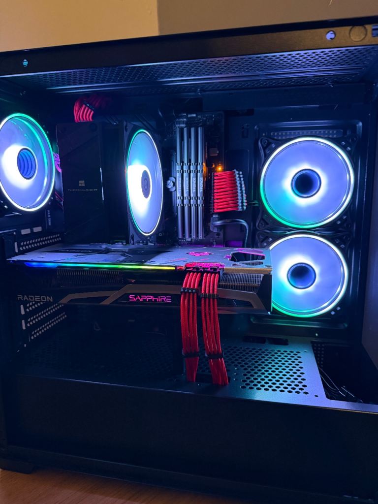  Ryzen 7 5700x + RX 6800 – £700