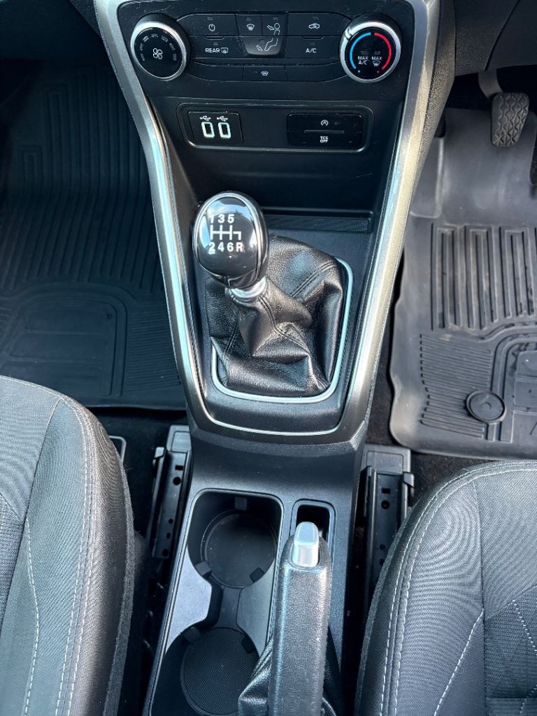 Ford, ECOSPORT, Hatchback, 2018, Manual, 999 (cc), 5 doors **£7,750**