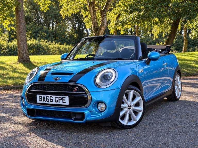 2017 MINI Convertible 2.0 Cooper S Convertible 2dr Petrol Manual Euro 6 (s/s) (192 ps) CONVERTIBL...
