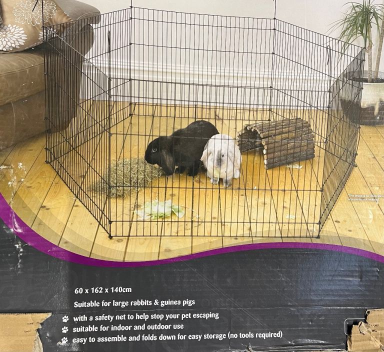 Free pet play pens 