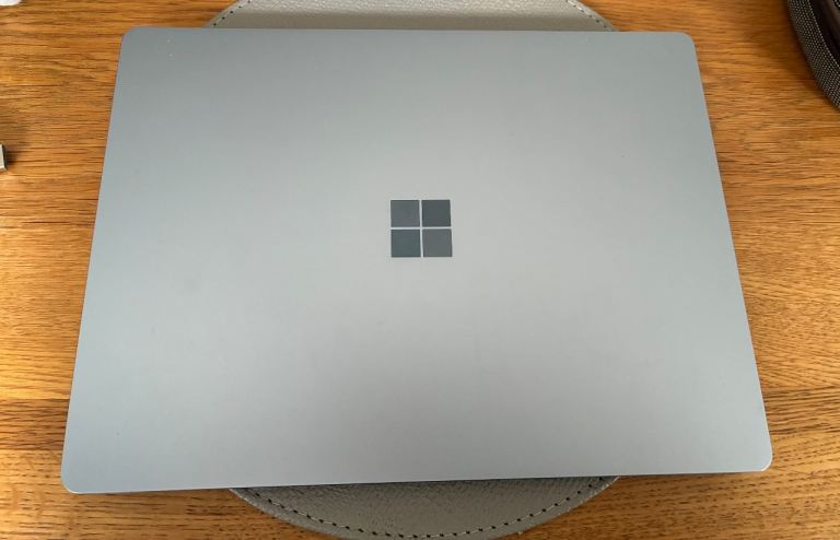 Windows Go Laptop 