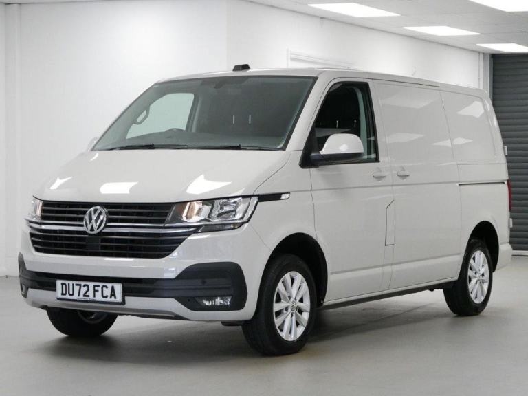 72 VOLKSWAGEN TRANSPORTER T28 2.0 TDI 150 BHP SWB HIGHLINE DSG AUTOMATIC