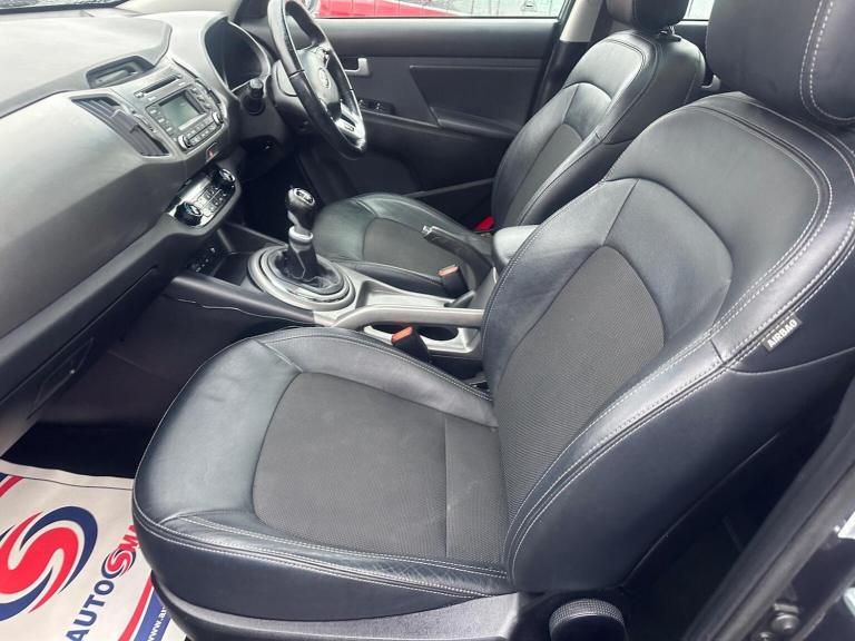 KIA SPORTAGE 1.7 CRDi EcoDynamics 2 2WD Euro 5 (s/s) 5dr 2015