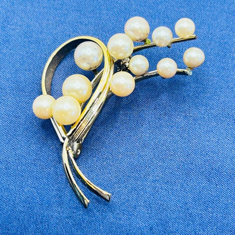 Vintage Mid‑Century Gold‑Tone Pearl Botanical Spray Brooch - Safety Clasp